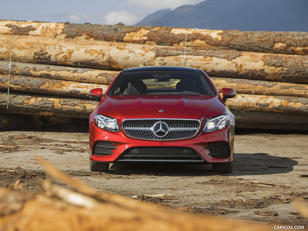 2018 Mercedes-Benz E-Class E400 4MATIC Coupe (US-Spec) - Front