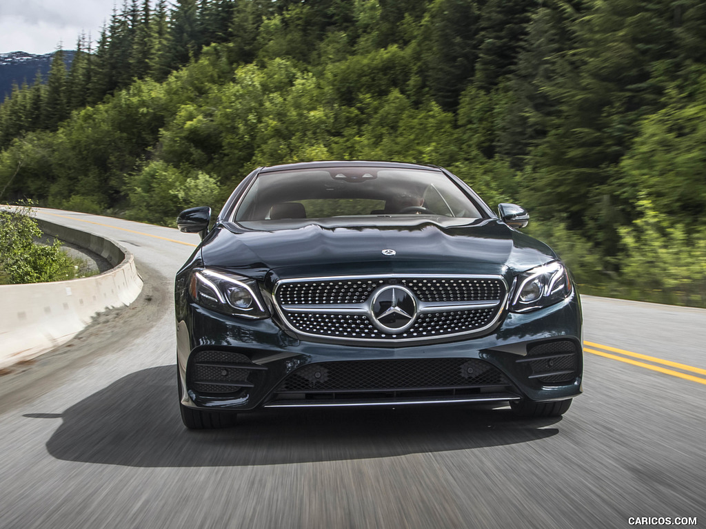 2018 Mercedes-Benz E-Class E400 4MATIC Coupe (US-Spec) - Front