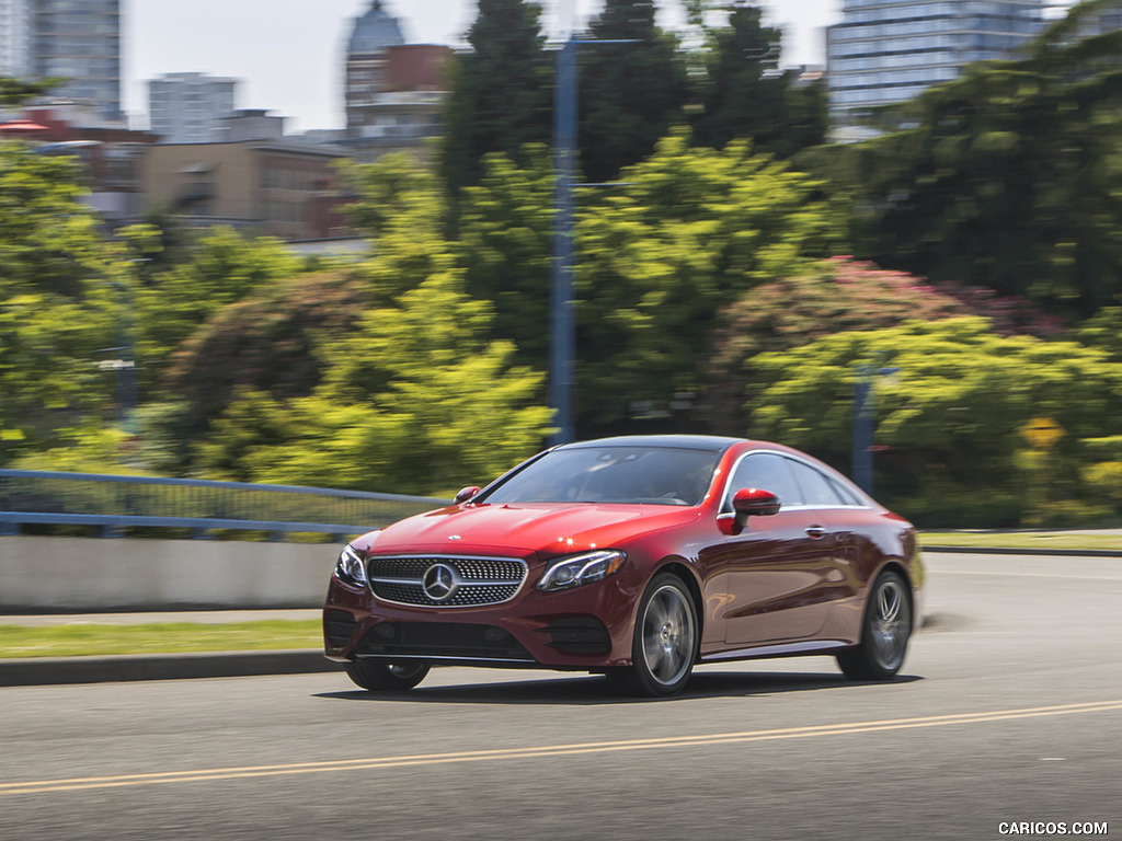 2018 Mercedes-Benz E-Class E400 4MATIC Coupe (US-Spec) - Front Three-Quarter