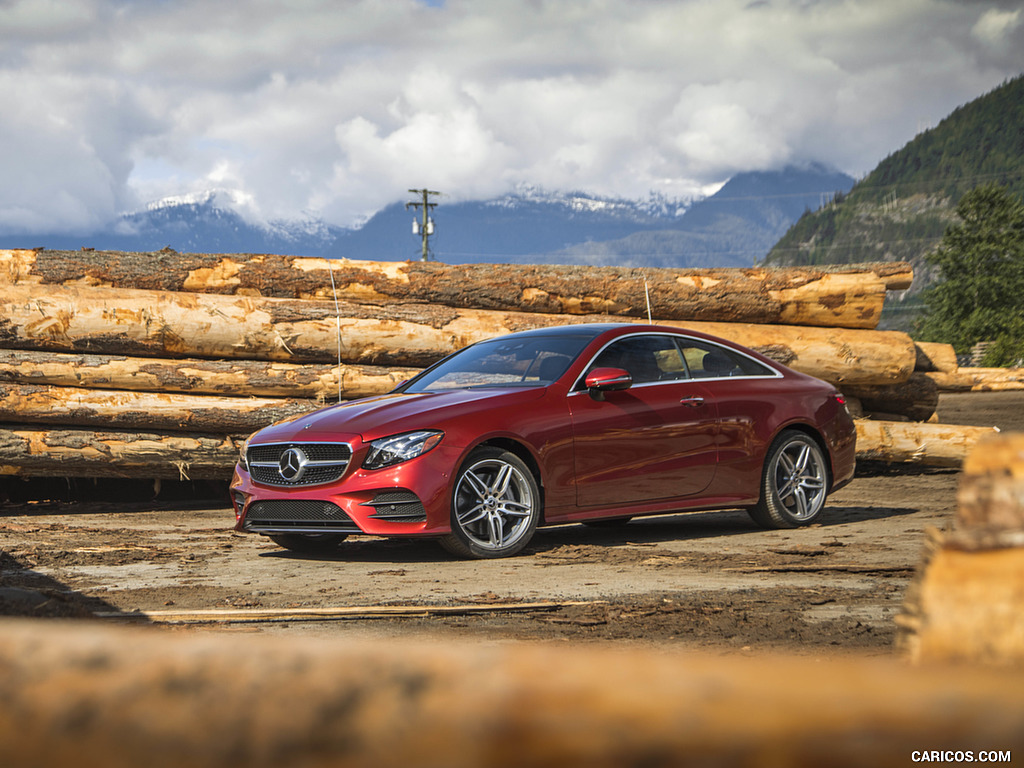 2018 Mercedes-Benz E-Class E400 4MATIC Coupe (US-Spec) - Front Three-Quarter