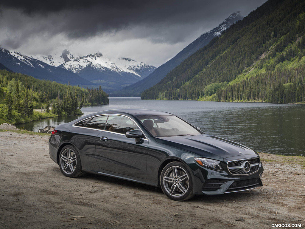 2018 Mercedes-Benz E-Class E400 4MATIC Coupe (US-Spec) - Front Three-Quarter