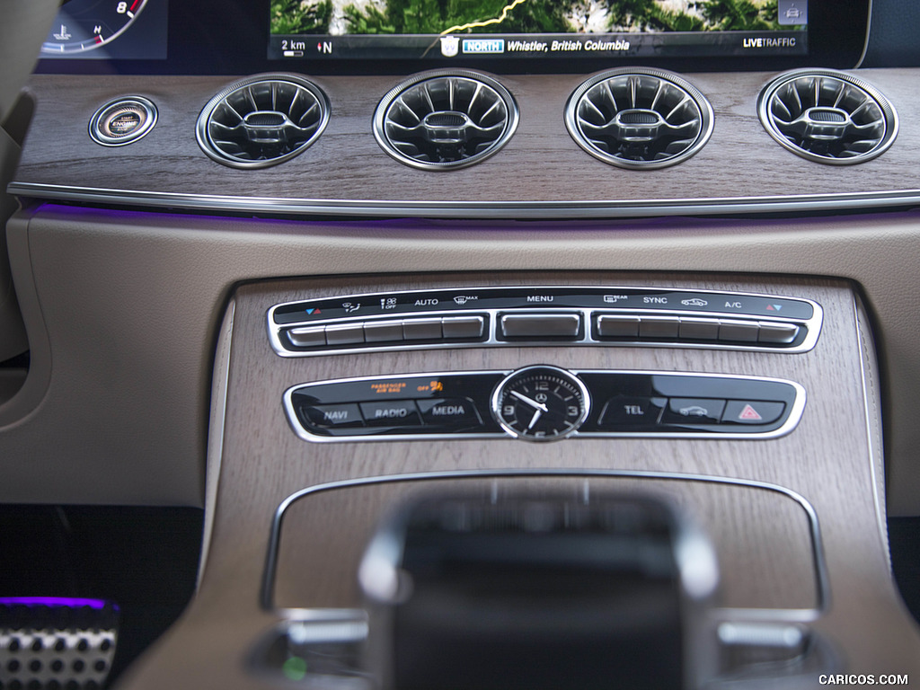 2018 Mercedes-Benz E-Class E400 4MATIC Coupe (US-Spec) - Interior, Detail