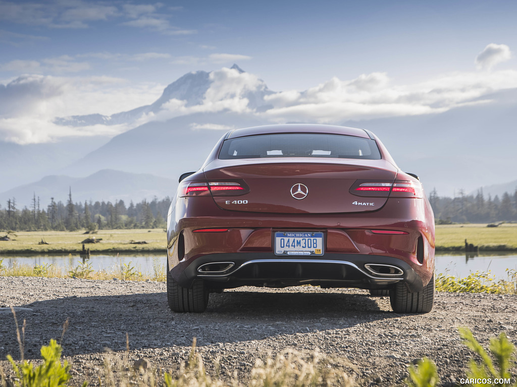 2018 Mercedes-Benz E-Class E400 4MATIC Coupe (US-Spec) - Rear