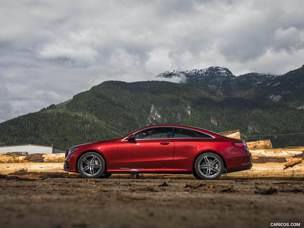 2018 Mercedes-Benz E-Class E400 4MATIC Coupe (US-Spec) - Side