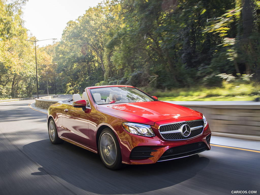 2018 Mercedes-Benz E-Class E400 Cabrio (US-Spec) - Front Three-Quarter