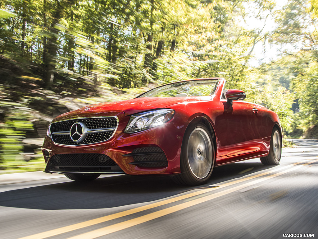 2018 Mercedes-Benz E-Class E400 Cabrio (US-Spec) - Front Three-Quarter