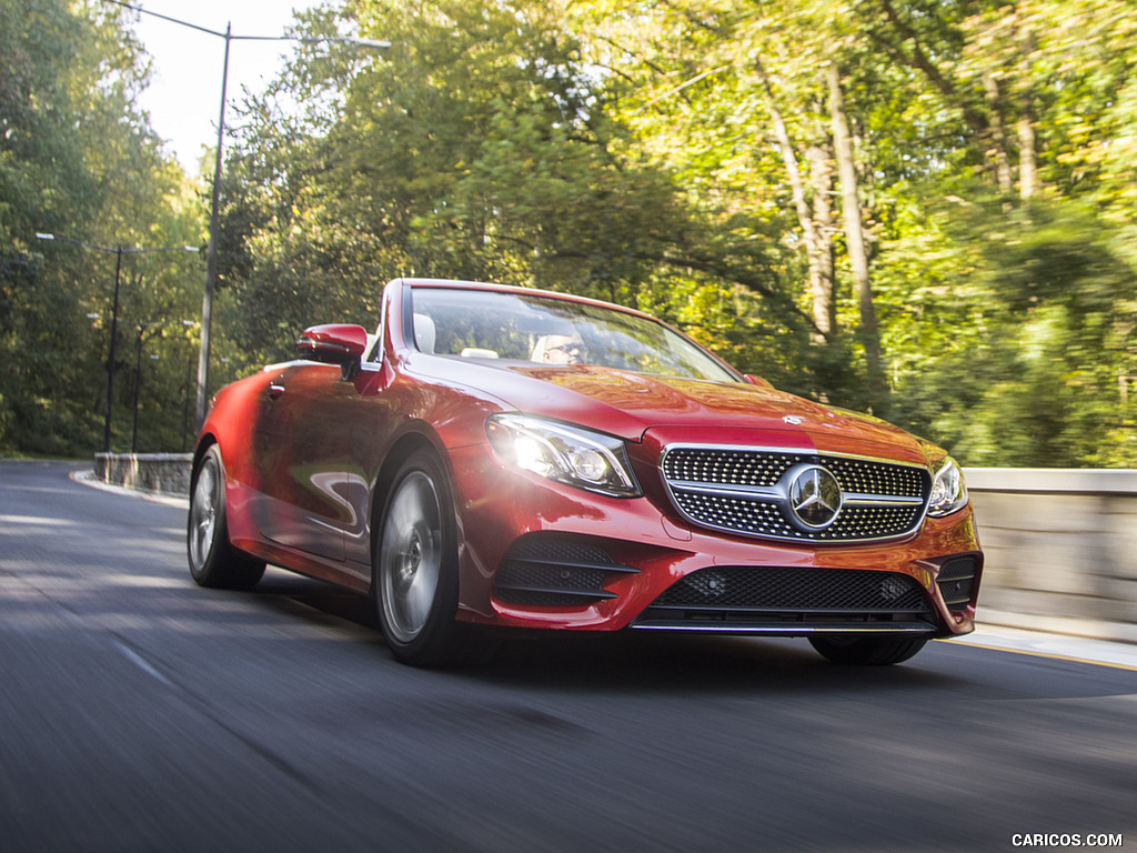 2018 Mercedes-Benz E-Class E400 Cabrio (US-Spec) - Front Three-Quarter