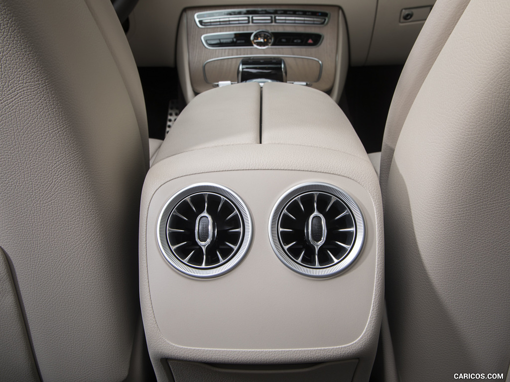 2018 Mercedes-Benz E-Class E400 Cabrio (US-Spec) - Interior, Detail