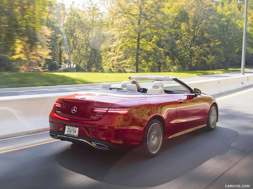 2018 Mercedes-Benz E-Class E400 Cabrio (US-Spec) - Rear Three-Quarter