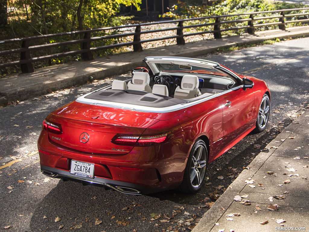 2018 Mercedes-Benz E-Class E400 Cabrio (US-Spec) - Rear Three-Quarter