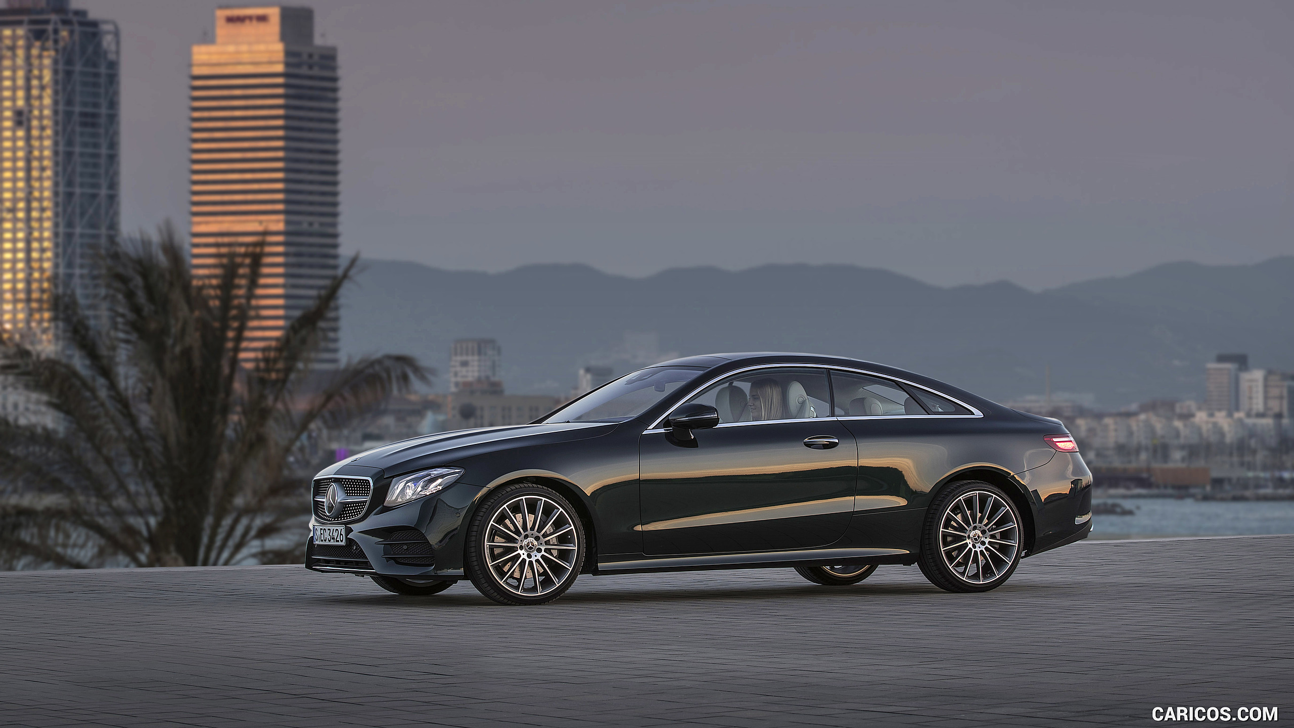 2018 Mercedes-Benz E400 Coupe 4MATIC - Side, #170 of 365