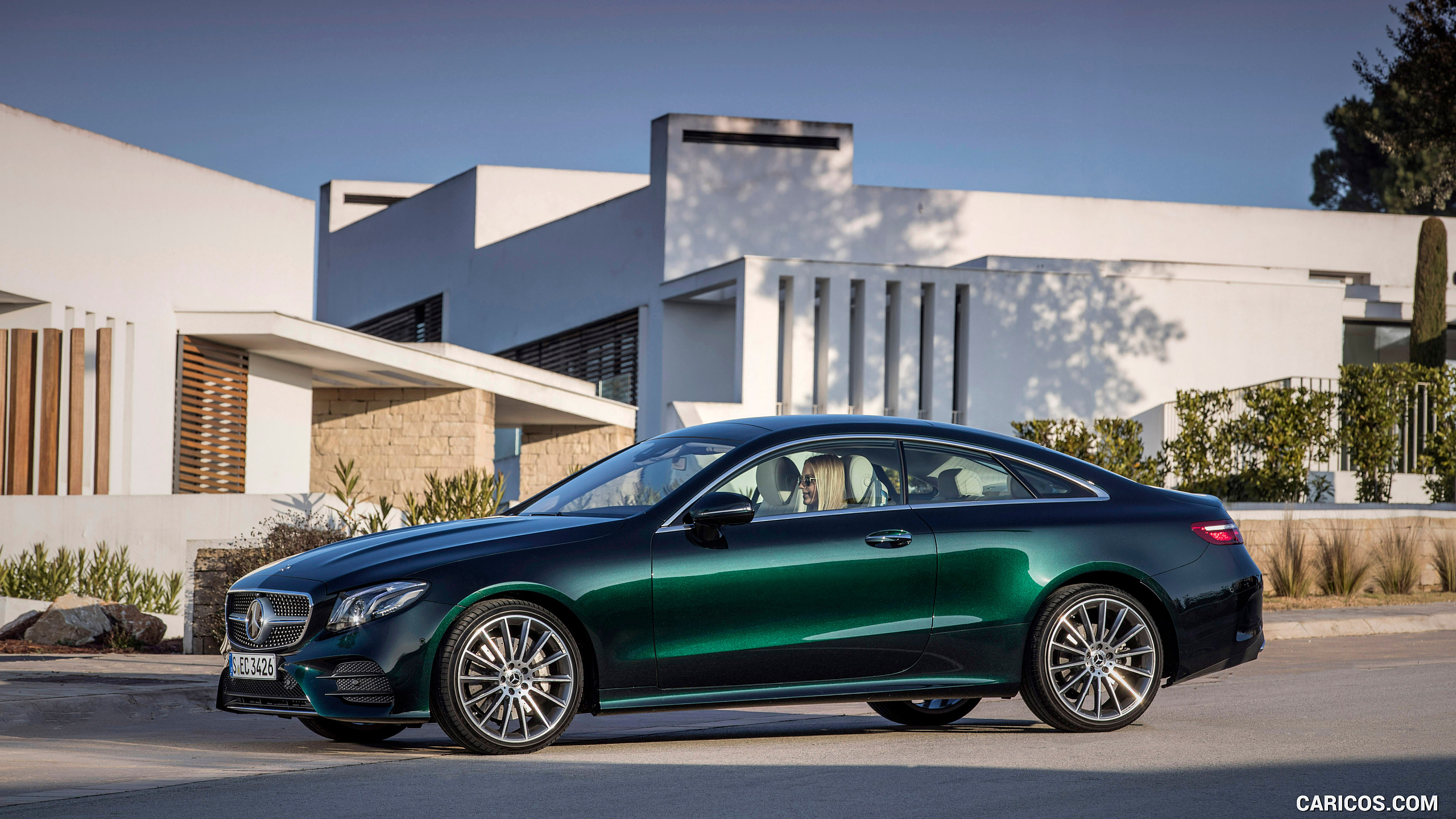 2018 Mercedes-Benz E400 Coupe 4MATIC - Side, #178 of 365