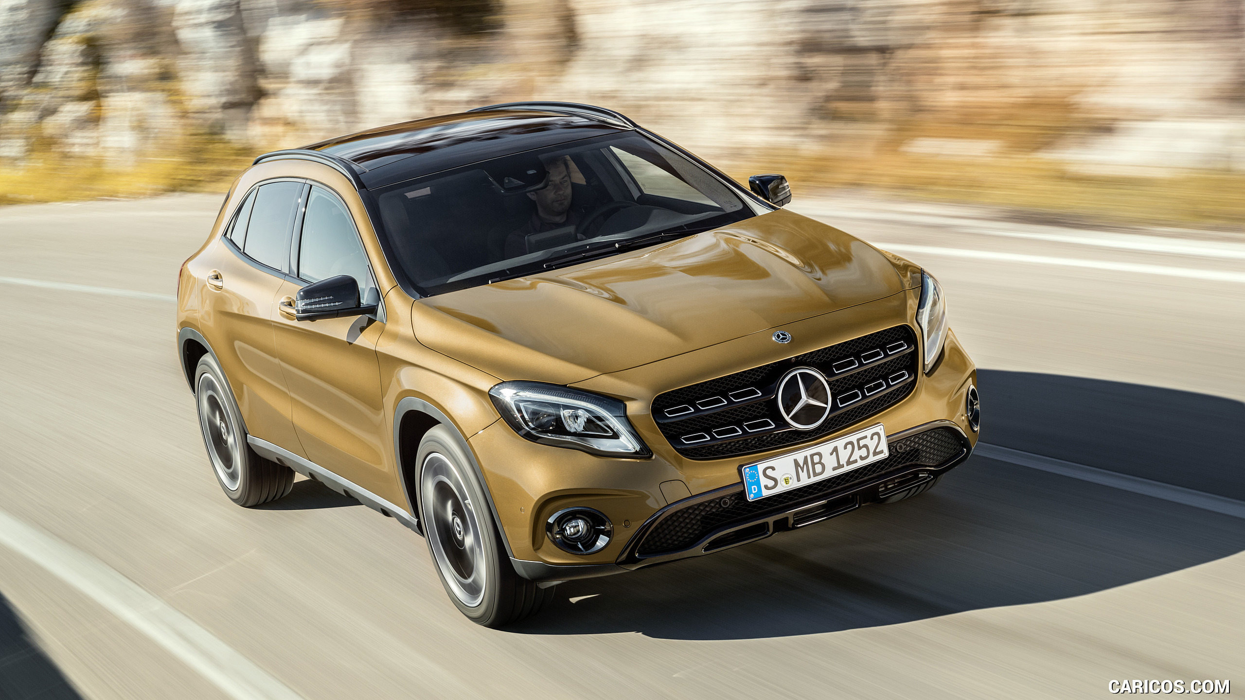 2018 Mercedes-Benz GLA 220d 4MATIC (Color: Canyon Beige) - Front, #9 of 89