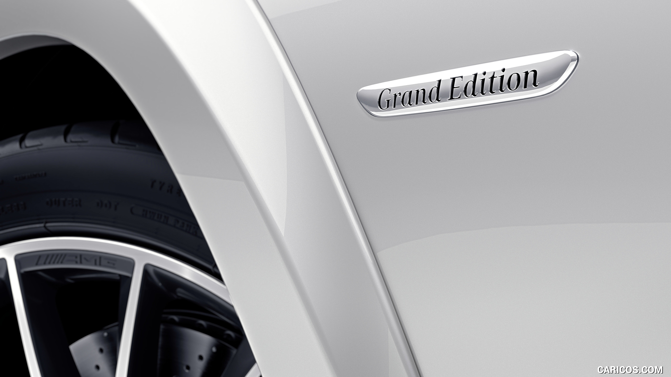 2018 Mercedes-Benz GLS 500 4MATIC Grand Edition (Color: Designo Diamond White Bright) - Detail, #7 of 8