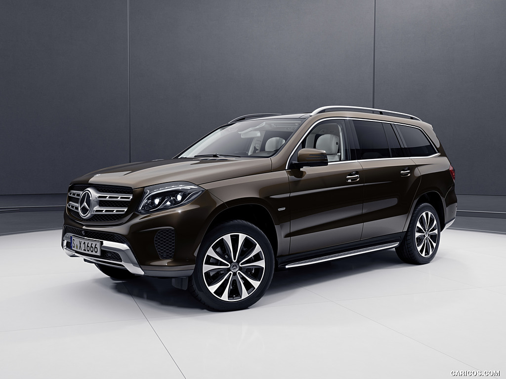 2018 Mercedes-Benz GLS 500 4MATIC Grand Edition (Color: Citrine Brown) - Front Three-Quarter