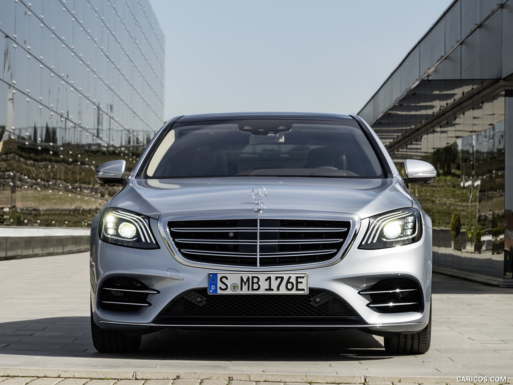 2018 Mercedes-Benz S 560 e Plug-in Hybrid (Color: Diamond Silver) - Front