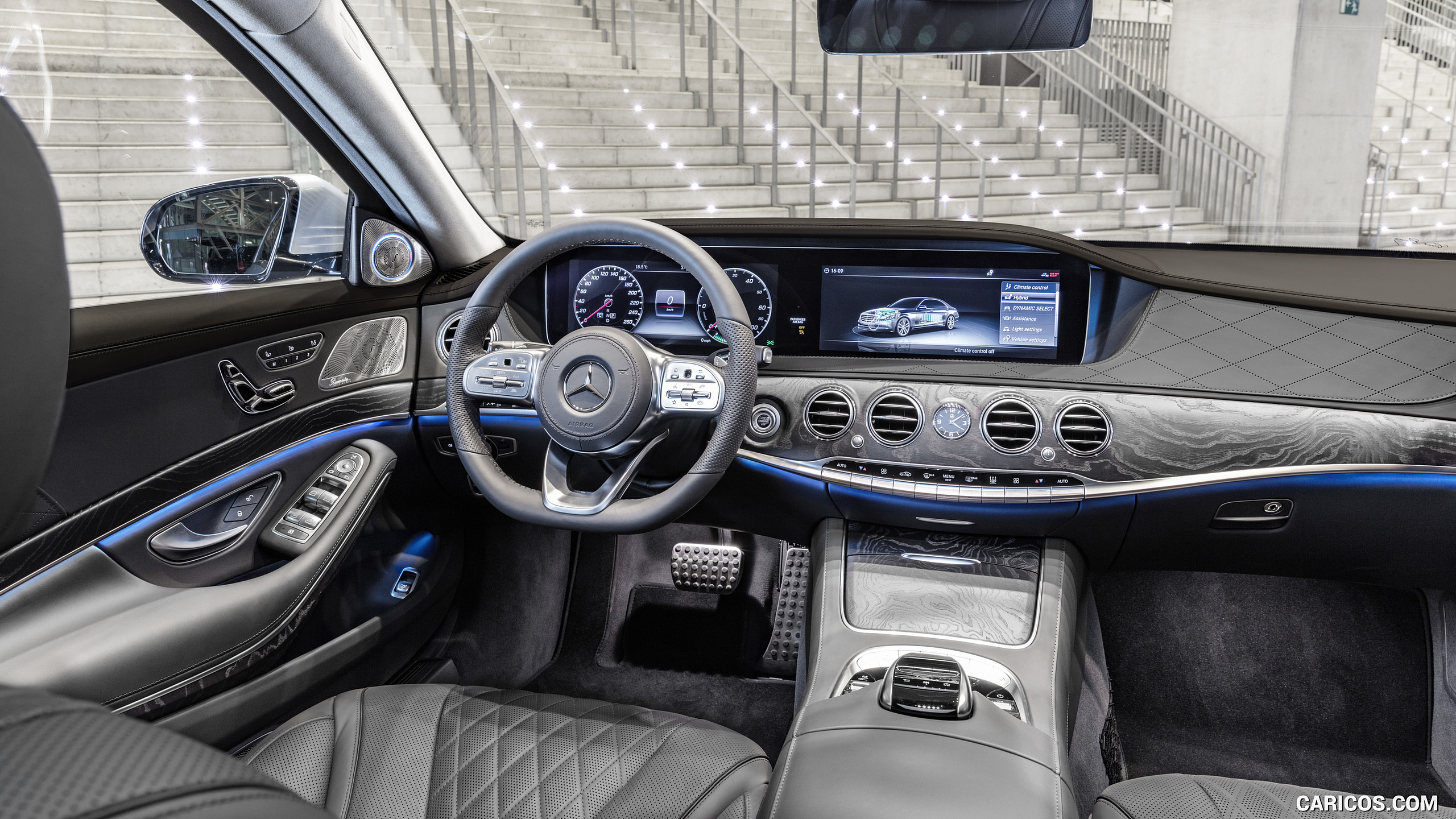 2018 Mercedes-Benz S 560 e Plug-in Hybrid - Interior, #26 of 54