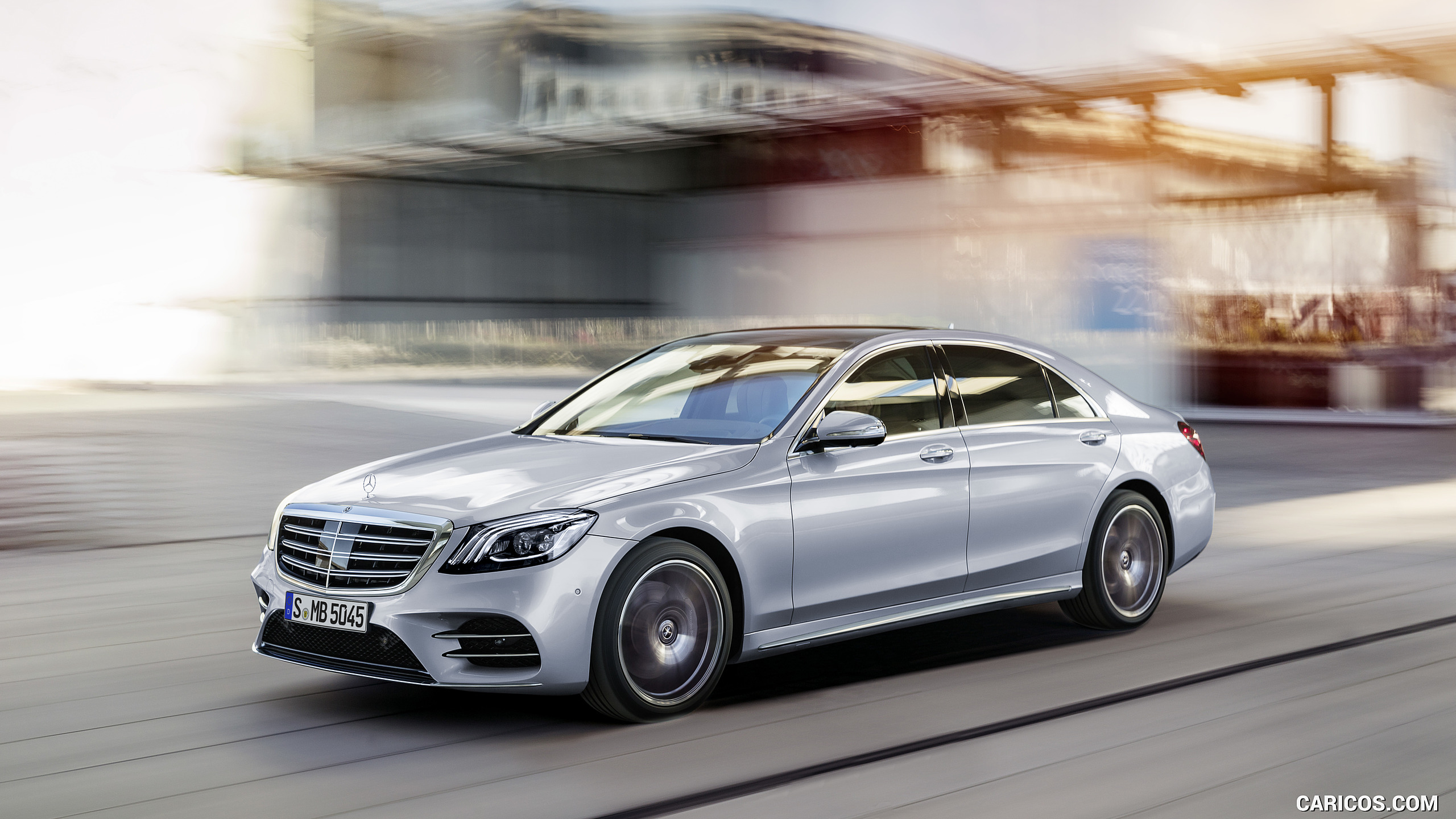 2018 Mercedes-Benz S-Class AMG Line LWB (Color: Diamond Silver), #1 of 156