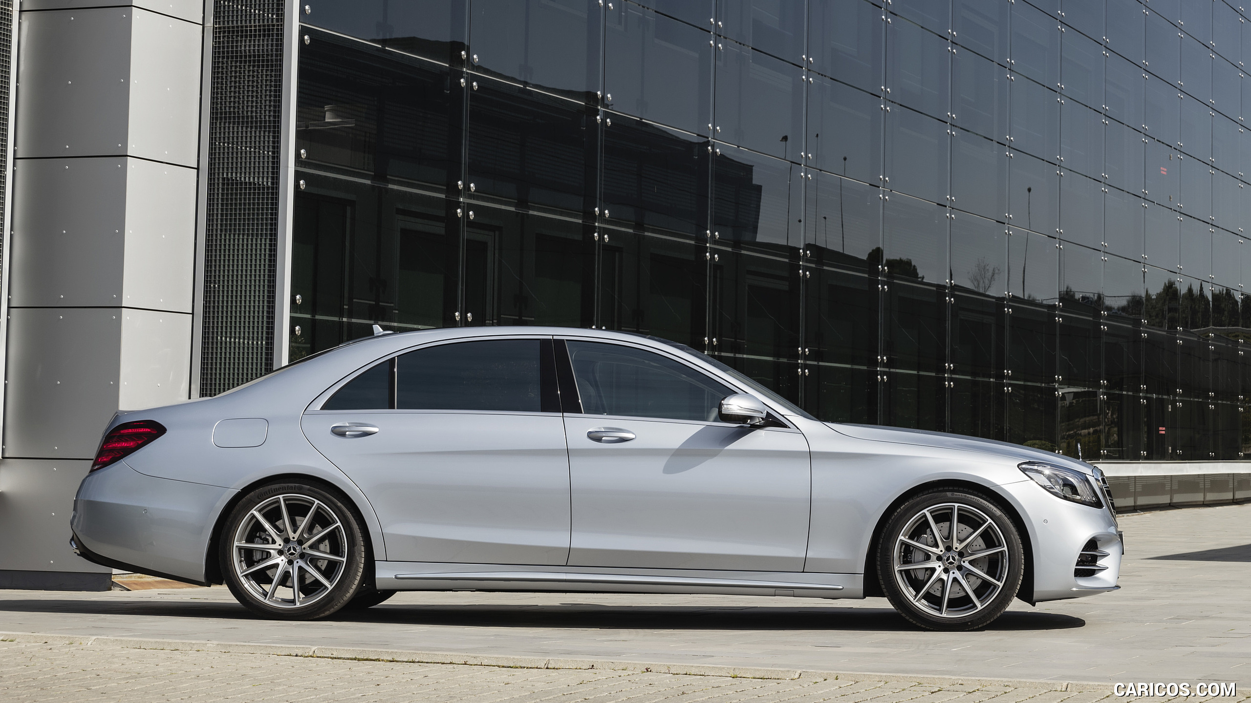 2018 Mercedes-Benz S-Class AMG Line LWB (Color: Diamond Silver), #6 of 156