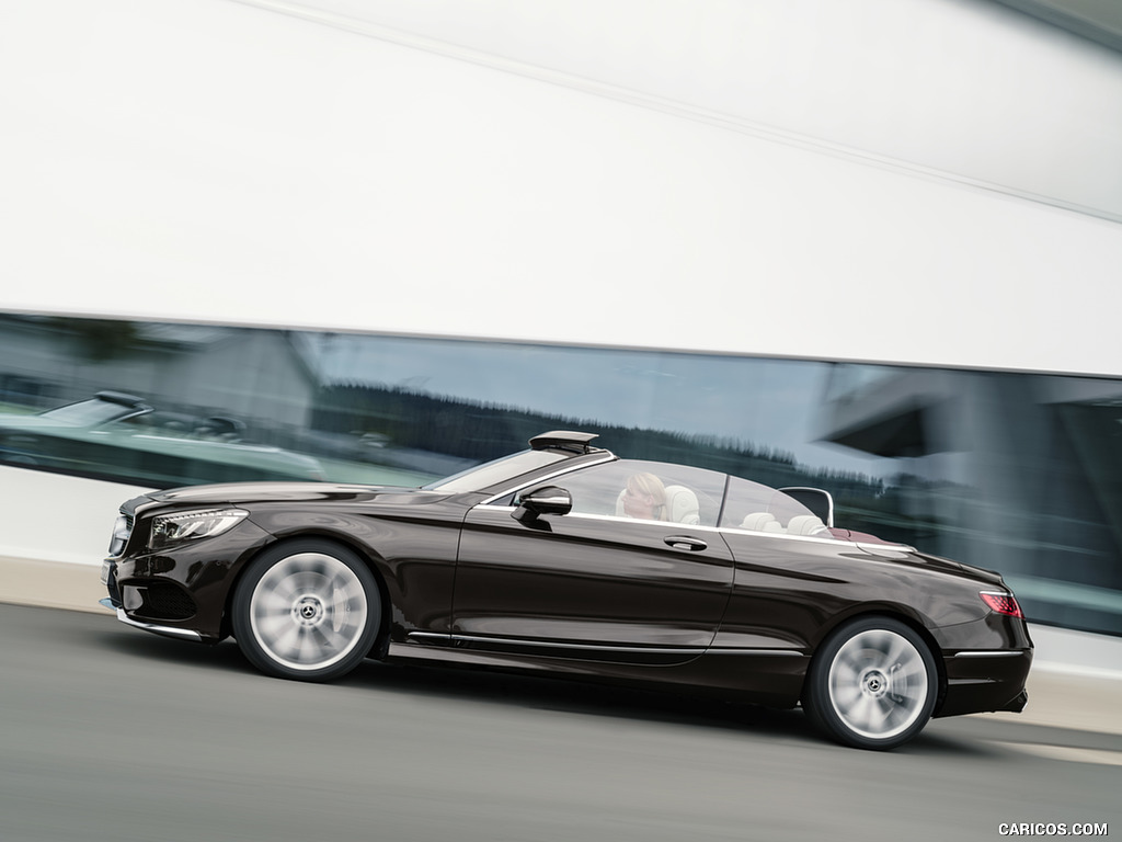 2018 Mercedes-Benz S-Class Cabriolet (Color: Designo mocha Black) - Side