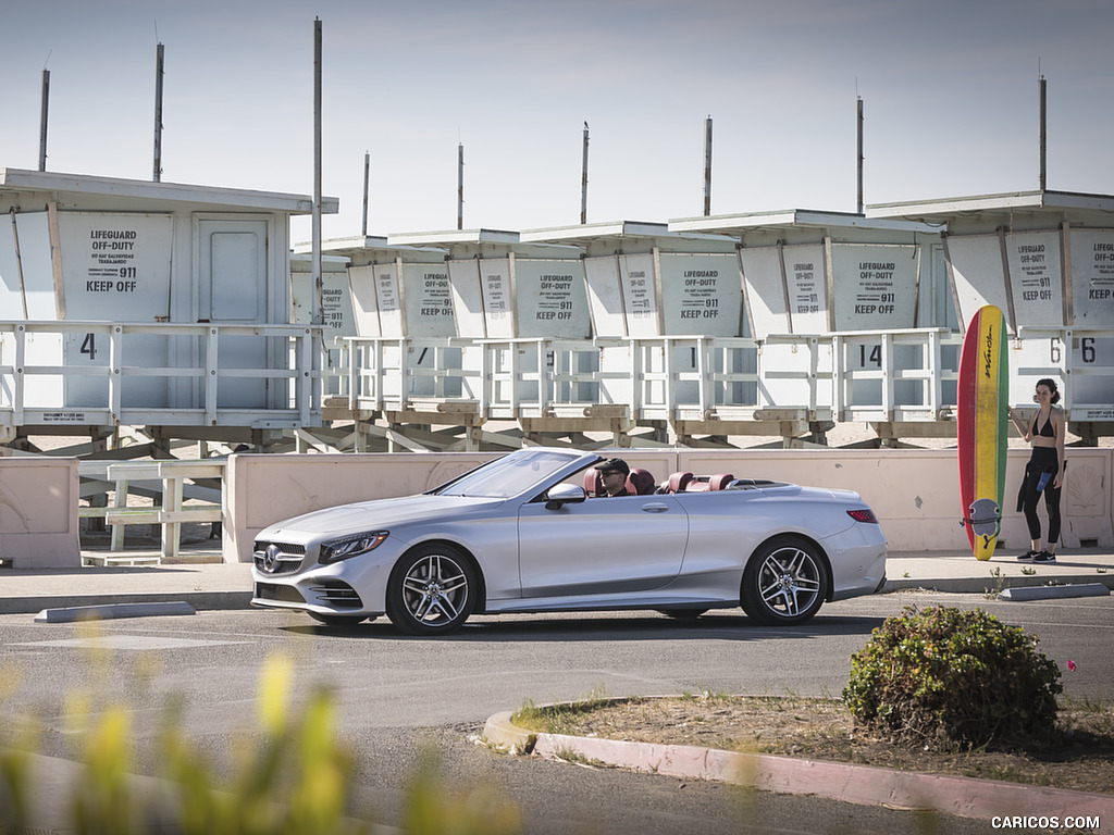 2018 Mercedes-Benz S560 S-Class Cabriolet (US-Spec) - Side