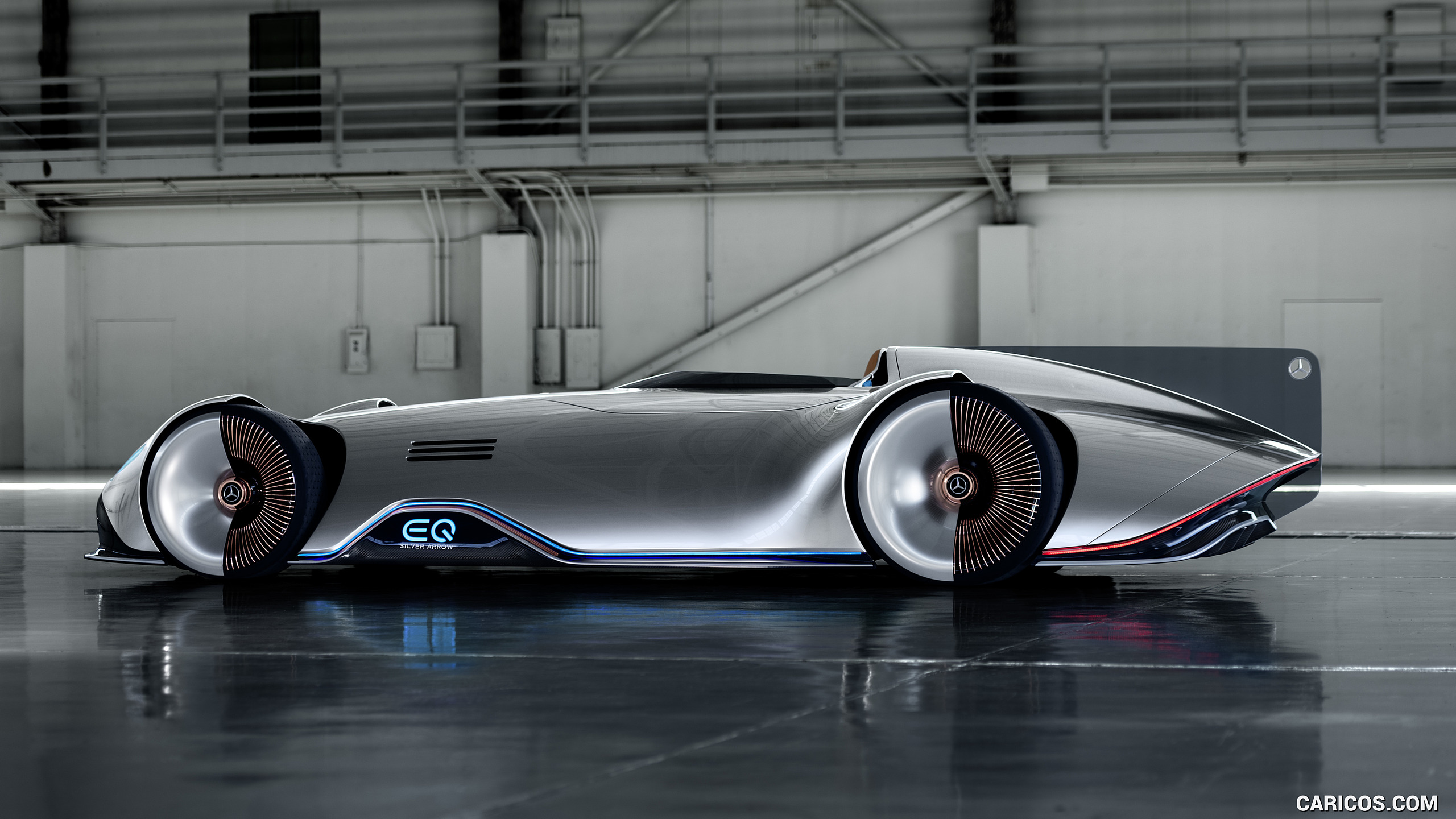 2018 Mercedes-Benz Vision EQ Silver Arrow Concept - Side, #5 of 50