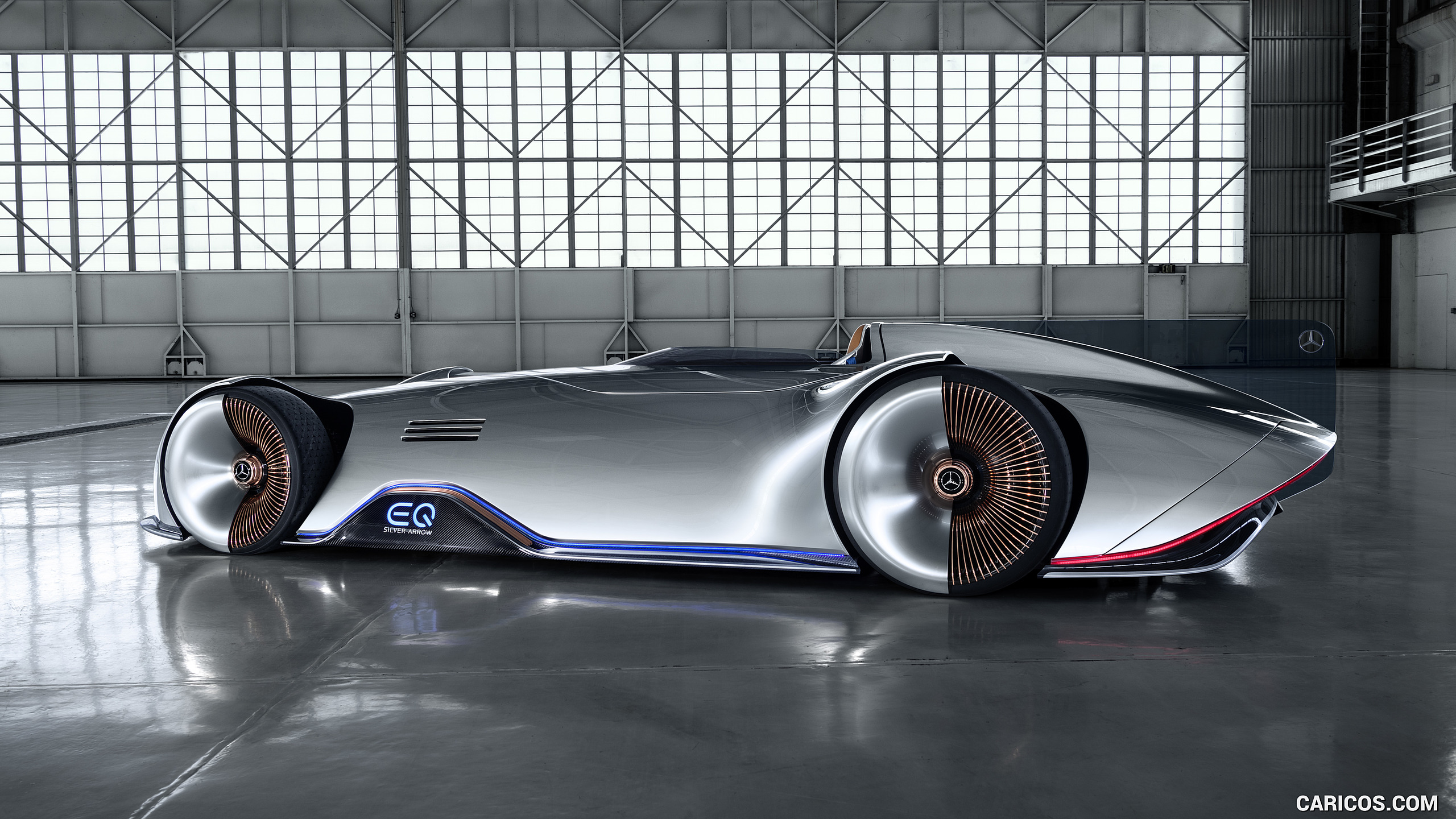 2018 Mercedes-Benz Vision EQ Silver Arrow Concept - Side, #8 of 50