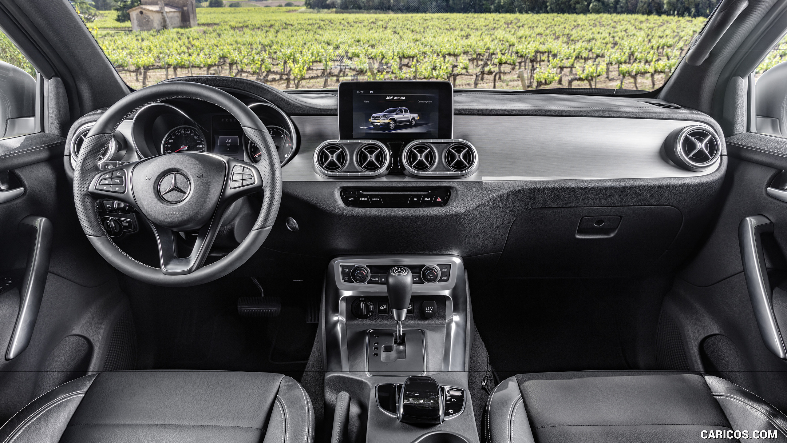 2018 Mercedes-Benz X-Class Pickup Line POWER (Color: Bering White Metallic) - Interior, Cockpit, #7 of 99