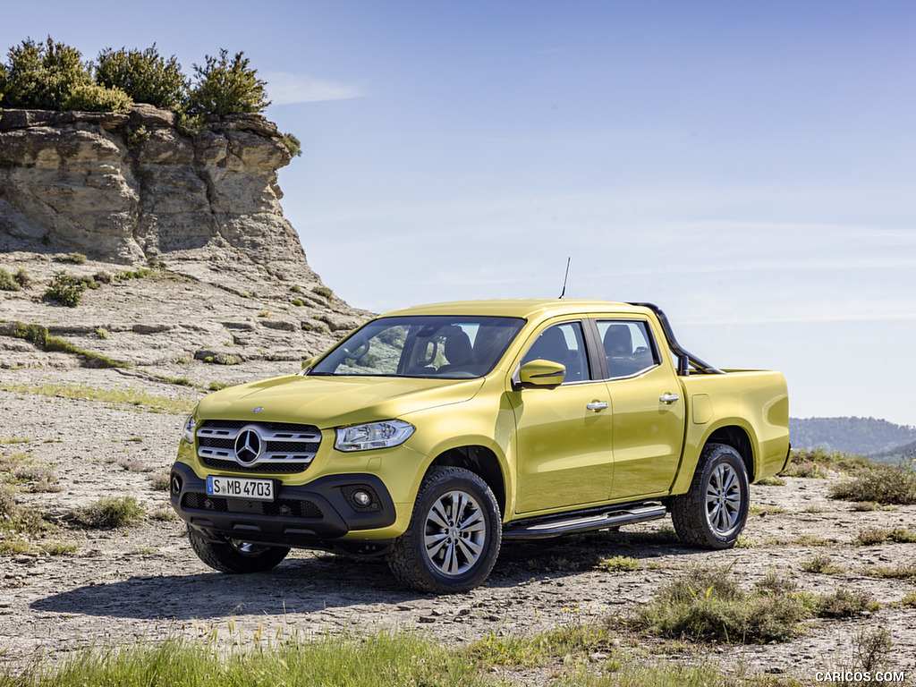 2018 Mercedes-Benz X-Class Pickup Line PROGRESSIVE (Color: Limonite Yellow Metallic) - Front Three-Quarter