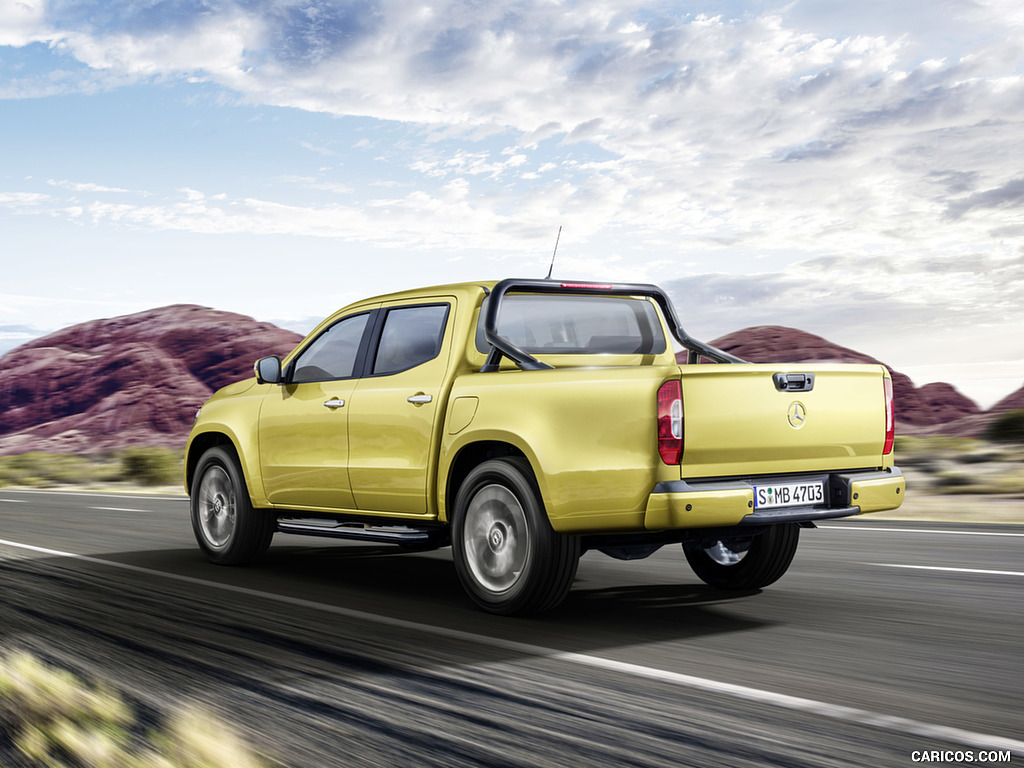 2018 Mercedes-Benz X-Class Pickup Line PROGRESSIVE (Color: Limonite Yellow Metallic) - Rear Three-Quarter