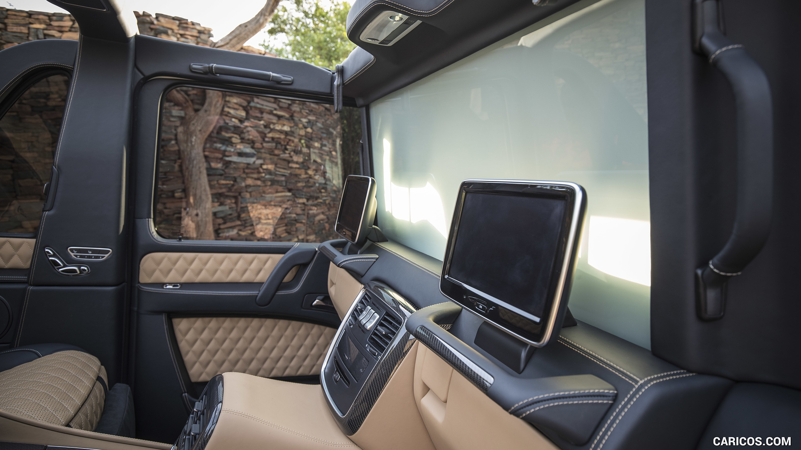 2018 Mercedes-Maybach G 650 Landaulet - Interior, #13 of 59