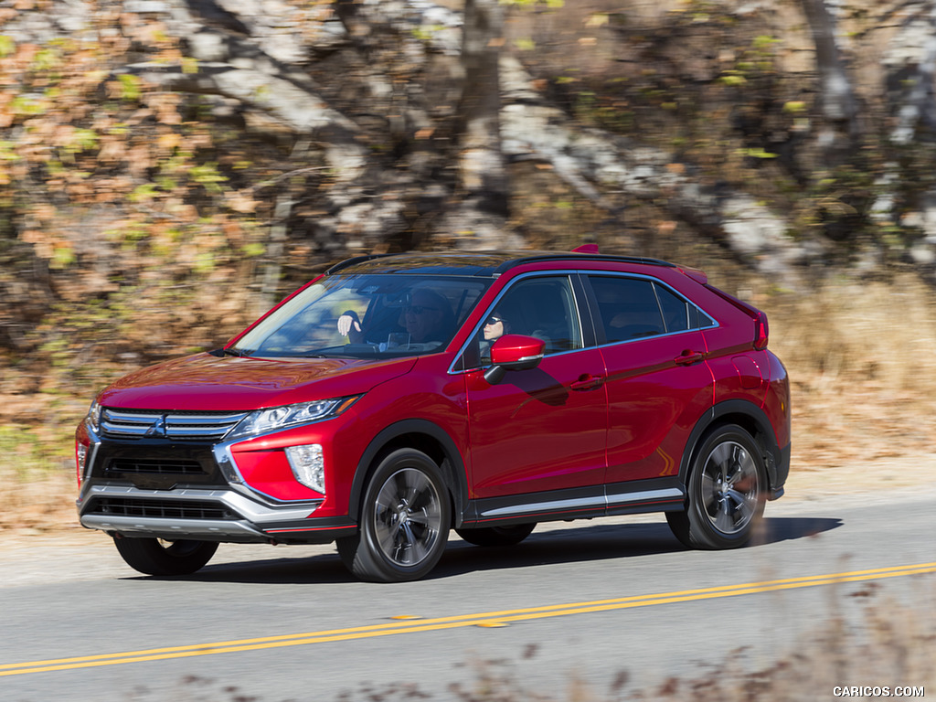 2018 Mitsubishi Eclipse Cross - Front Three-Quarter