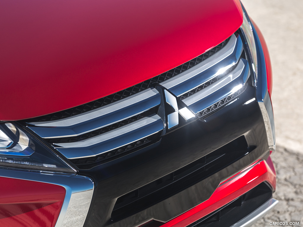 2018 Mitsubishi Eclipse Cross - Grille