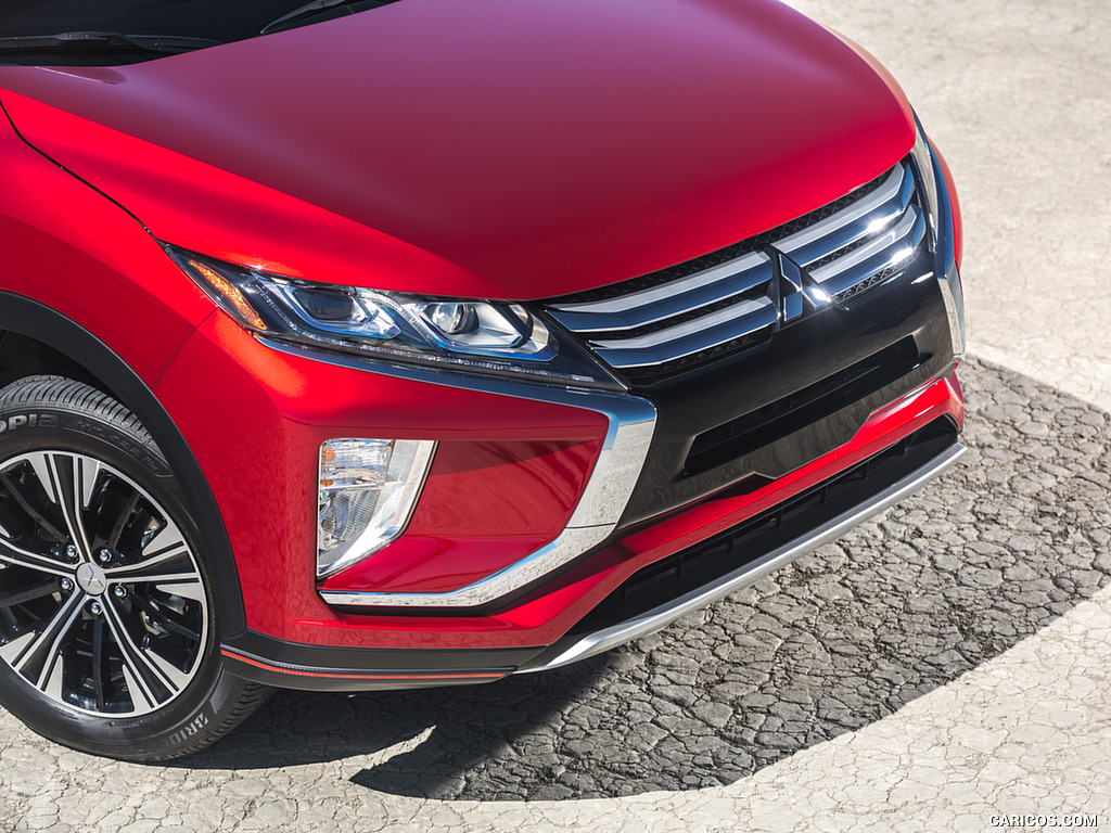 2018 Mitsubishi Eclipse Cross - Headlight