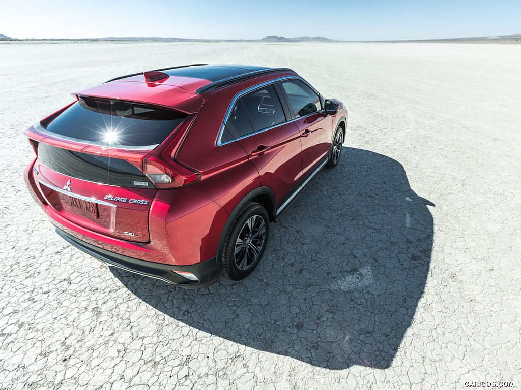 2018 Mitsubishi Eclipse Cross - Rear Three-Quarter