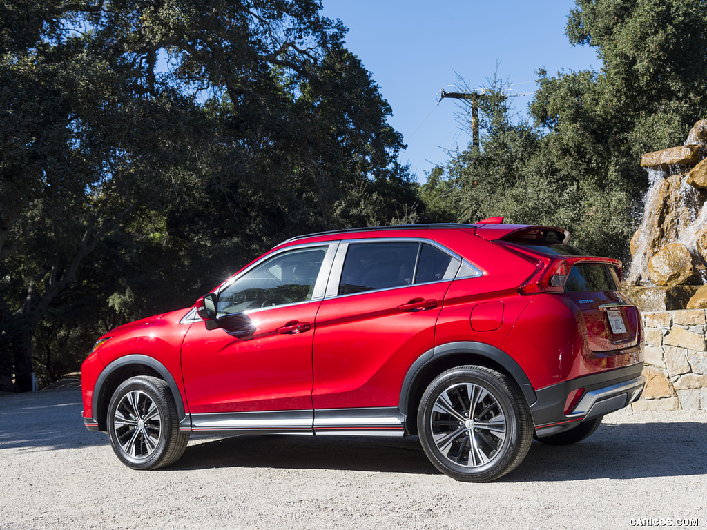 2018 Mitsubishi Eclipse Cross - Side