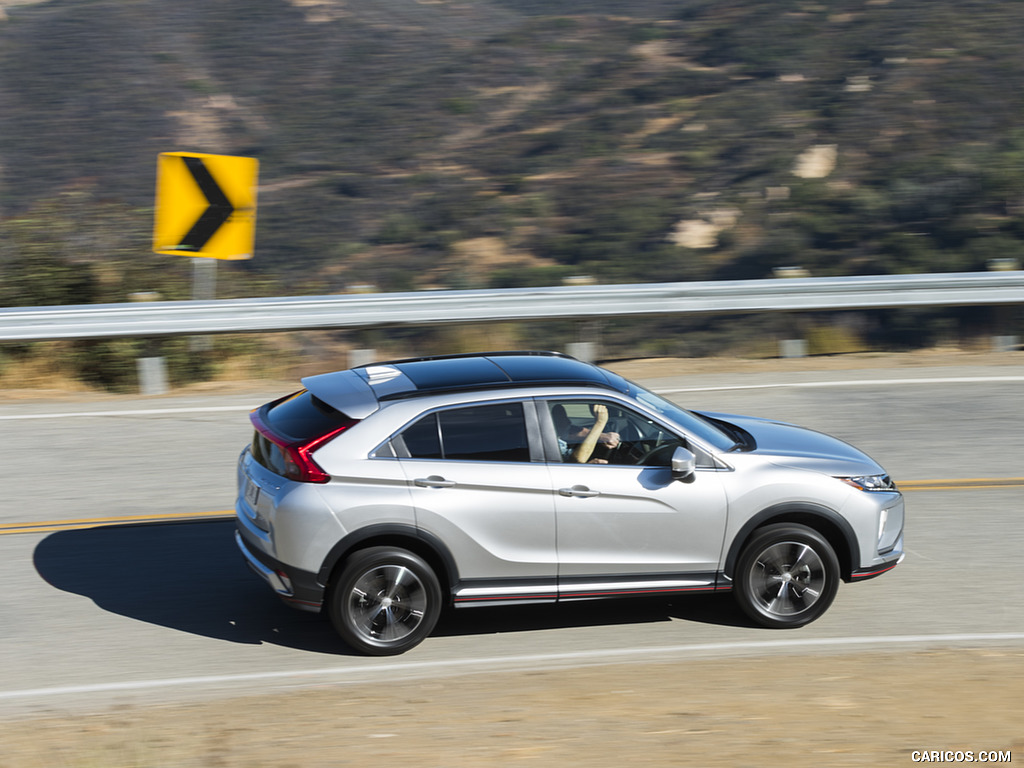 2018 Mitsubishi Eclipse Cross - Side