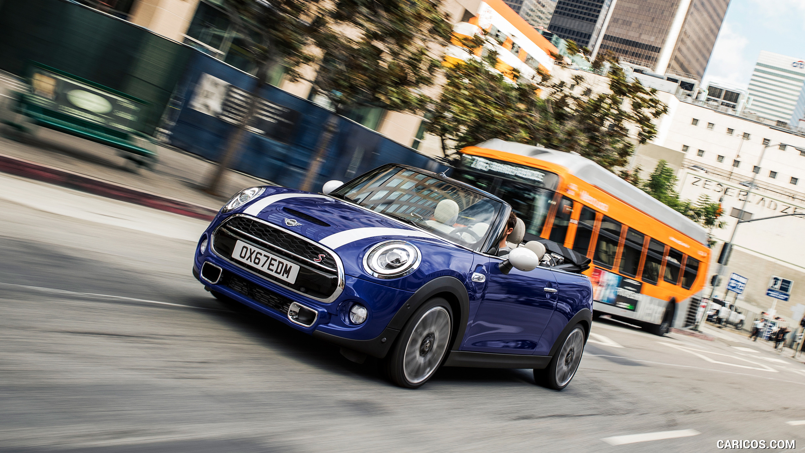 2019 MINI Cabrio - Front, #53 of 128