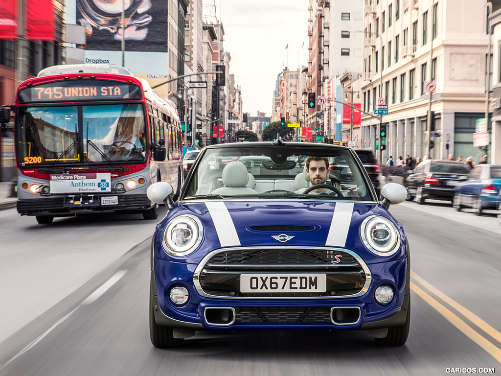 2019 MINI Cabrio - Front