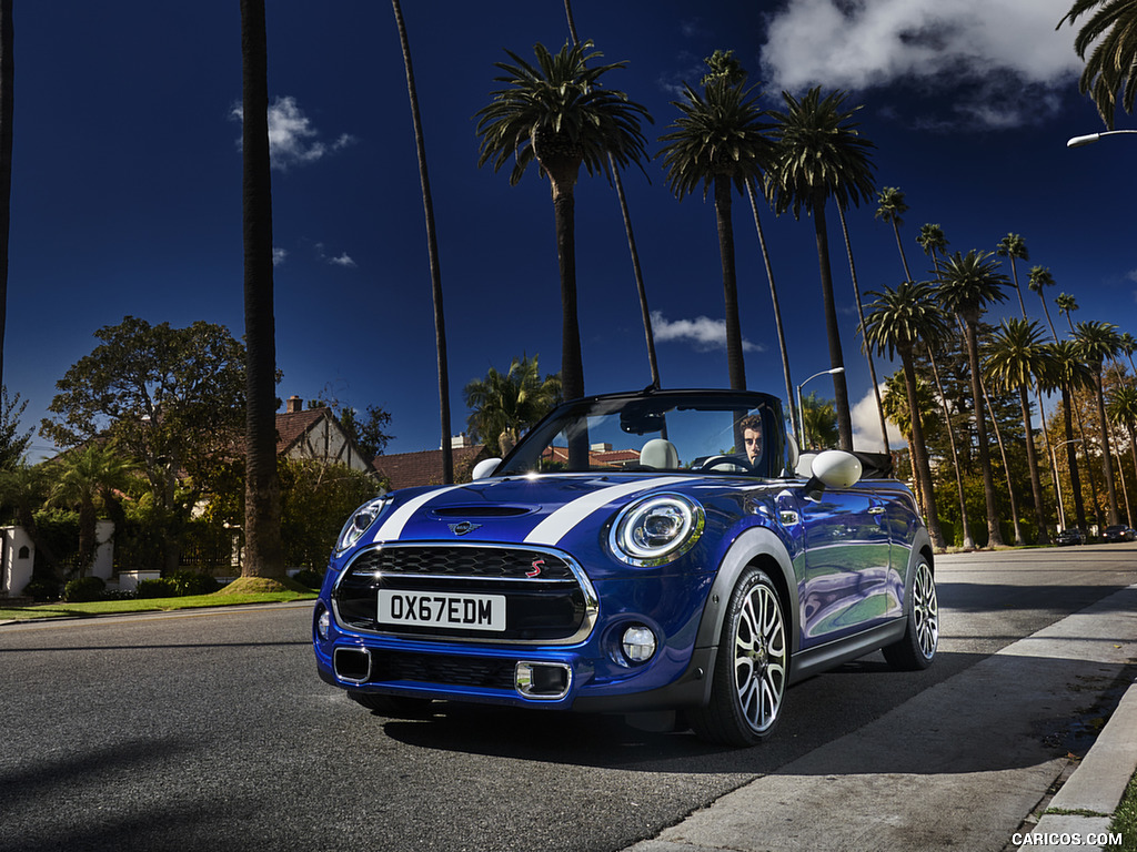 2019 MINI Cabrio - Front