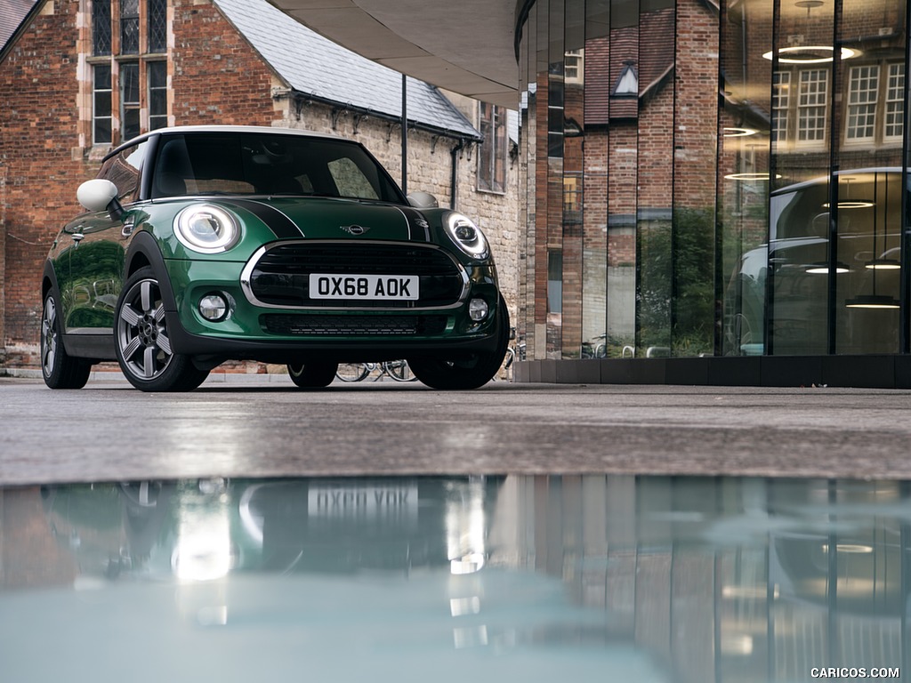 2019 MINI Cooper 3-Door 60 Years Edition - Front