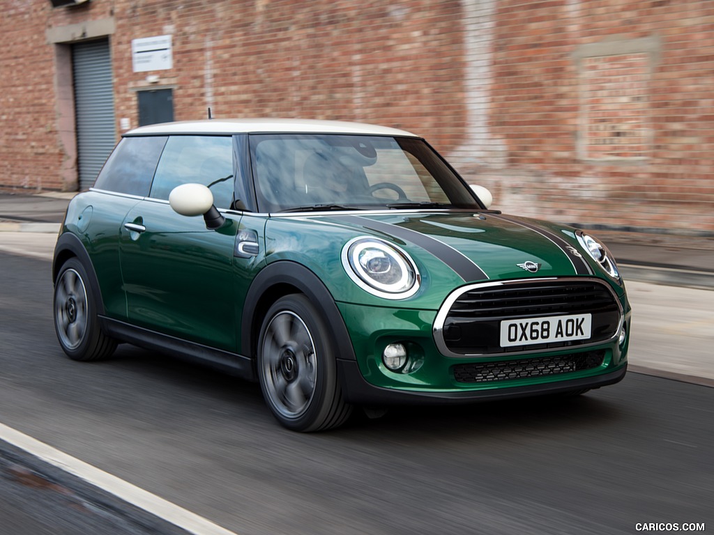 2019 MINI Cooper 3-Door 60 Years Edition - Front Three-Quarter