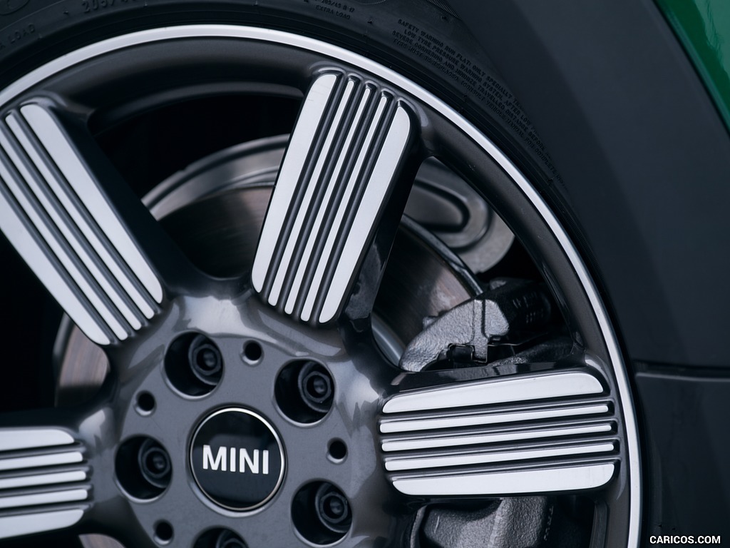 2019 MINI Cooper 3-Door 60 Years Edition - Wheel