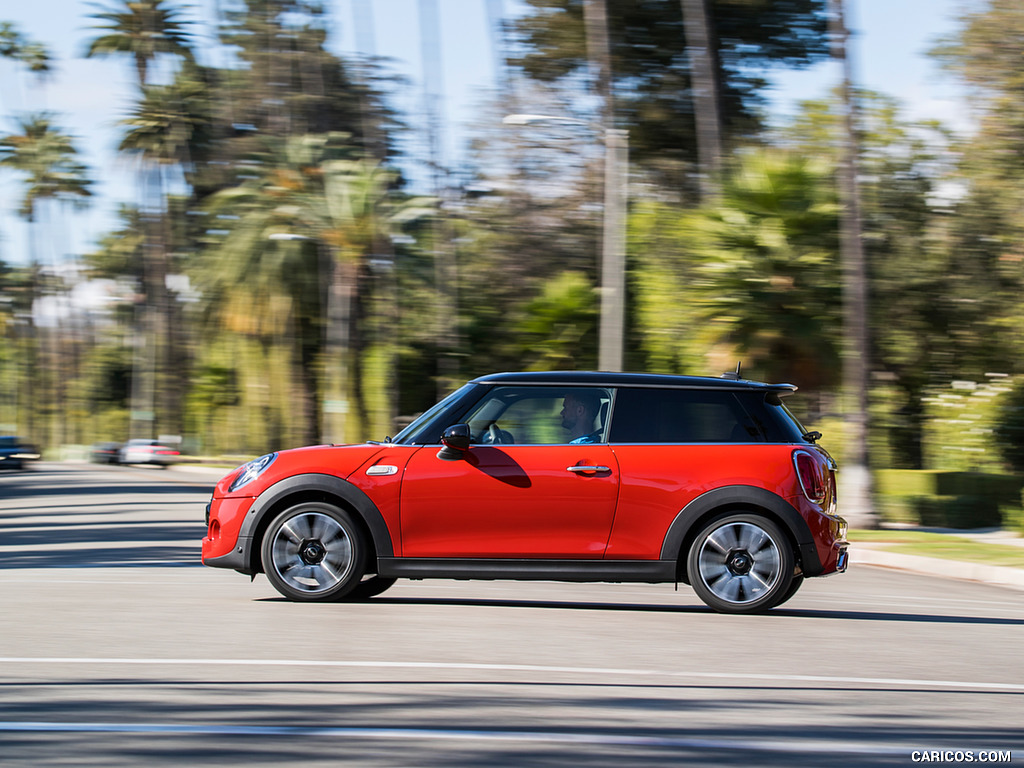 2019 MINI Hardtop 2 Door - Side