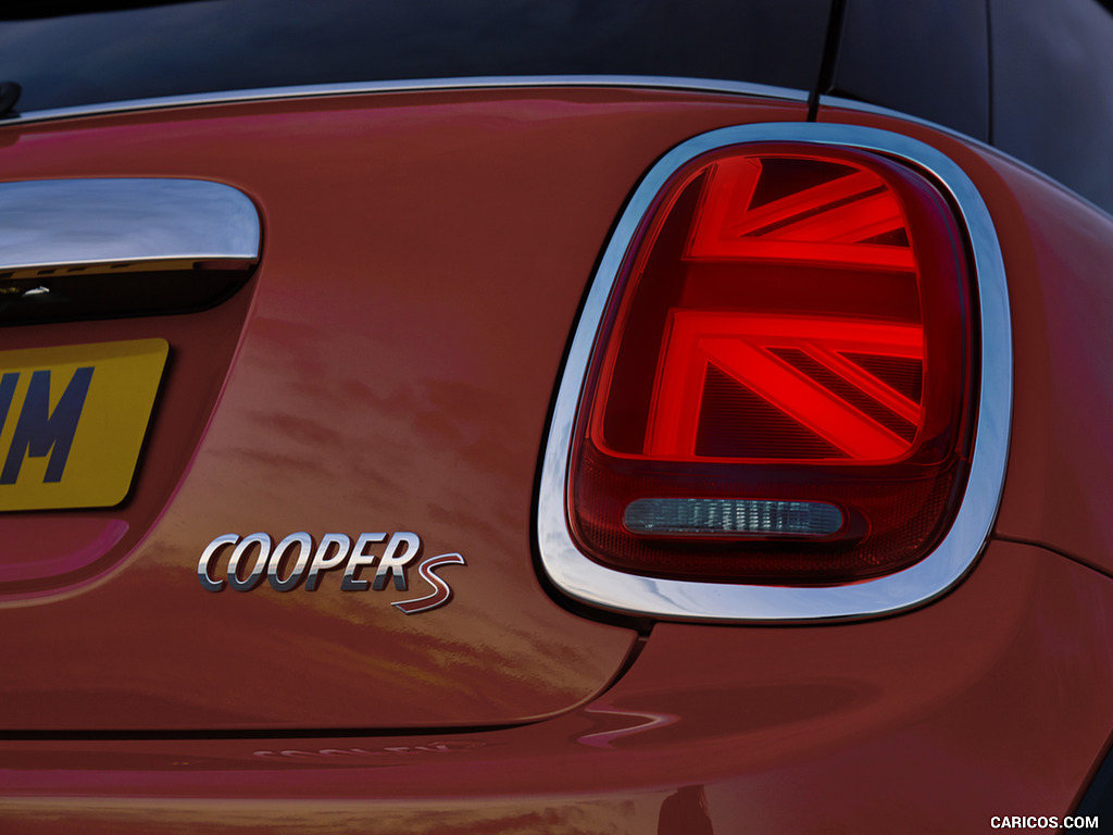 2019 MINI Hardtop 2 Door - Tail Light