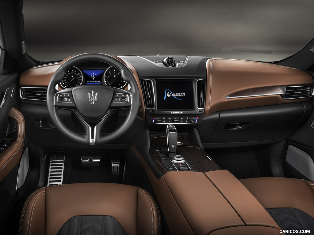 2019 Maserati Levante SQ4 GranLusso - Interior, Cockpit