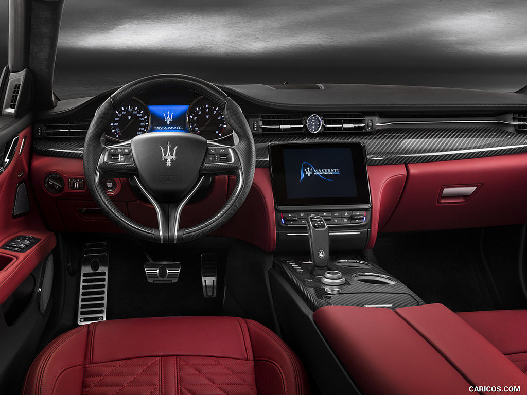 2019 Maserati Quattroporte GTS GranSport - Interior, Cockpit