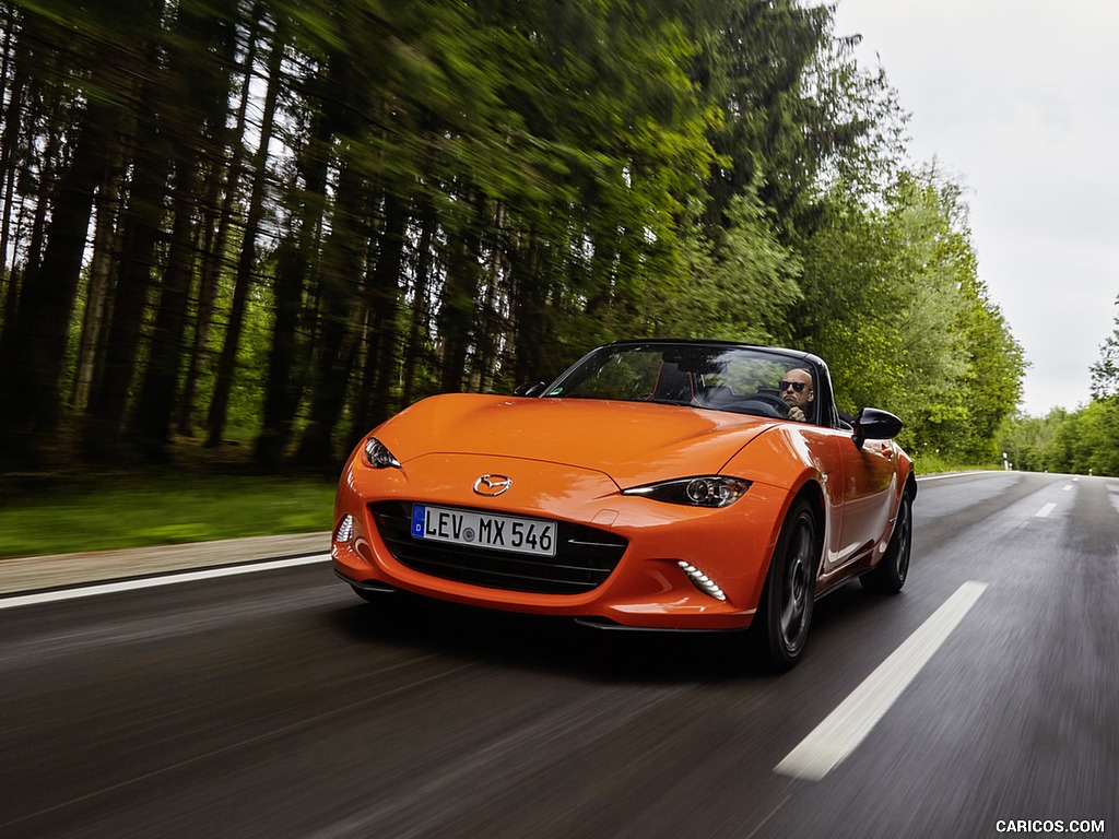 2019 Mazda MX-5 Miata 30th Anniversary Edition - Front