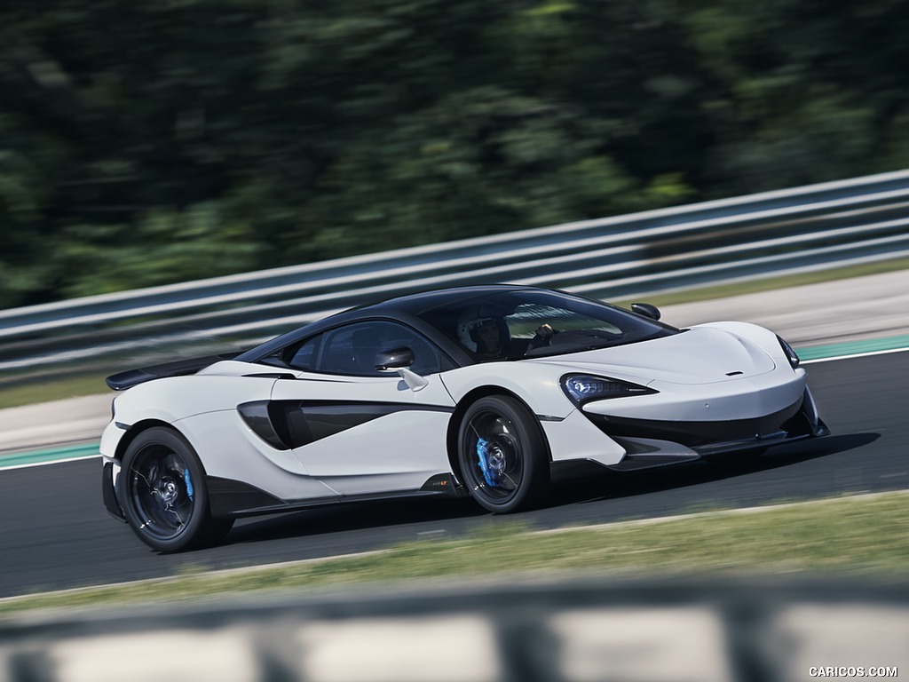 2019 McLaren 600LT Coupé - Front Three-Quarter