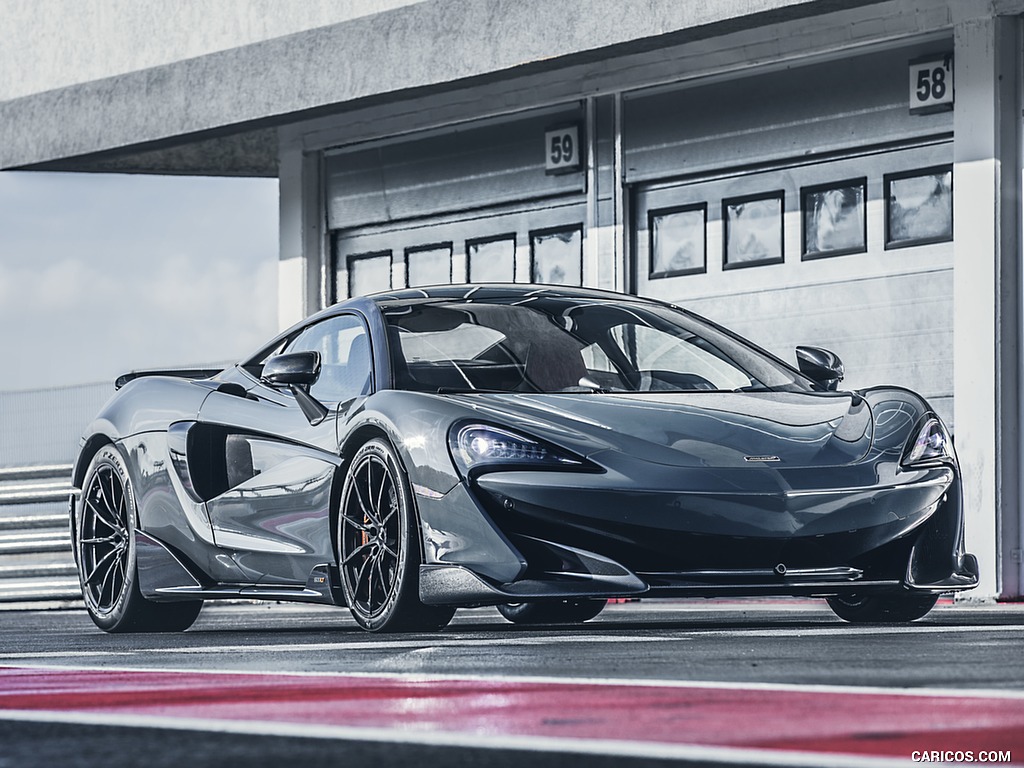 2019 McLaren 600LT Coupé - Front Three-Quarter